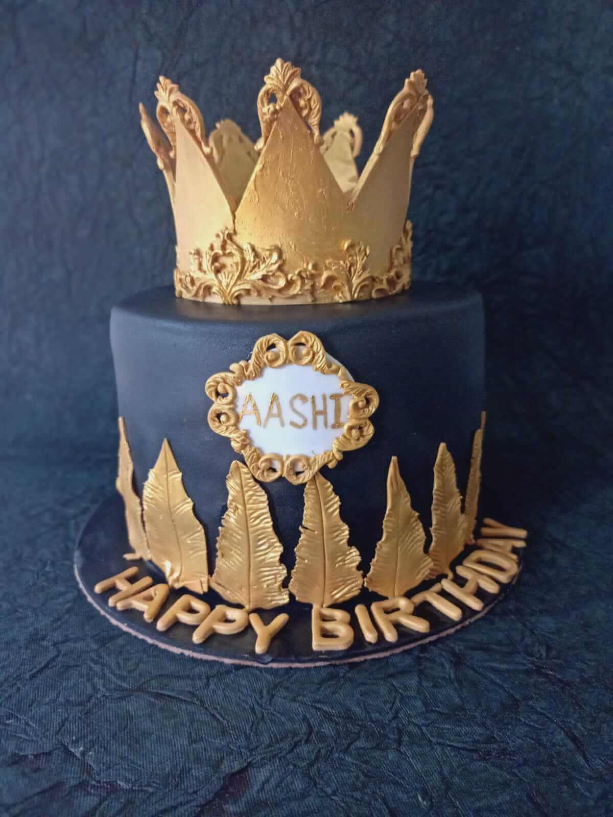 Golden Crown Theme Fondant Cake Delivery in Delhi NCR - ₹2,999.00 Cake  Express